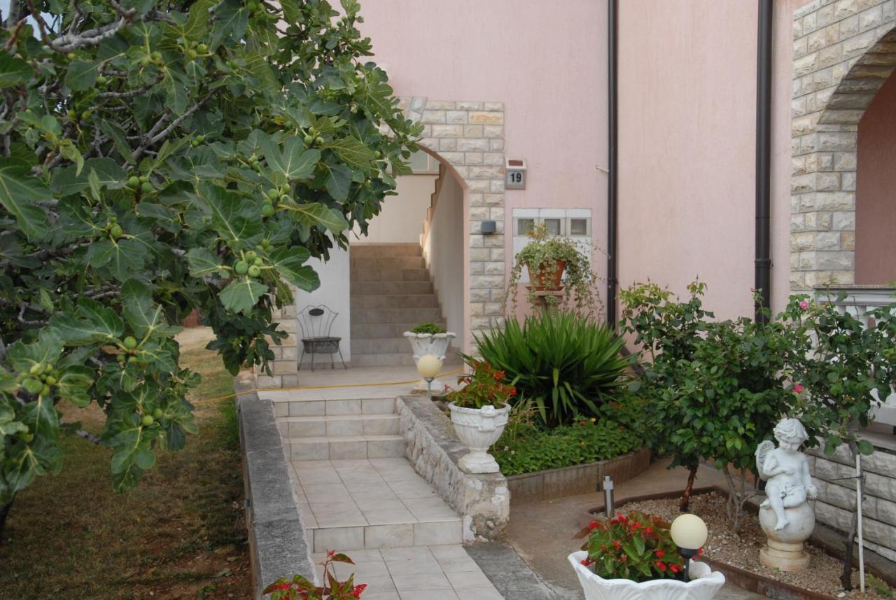 Apartman Joki نوفي فينودولسكي المظهر الخارجي الصورة